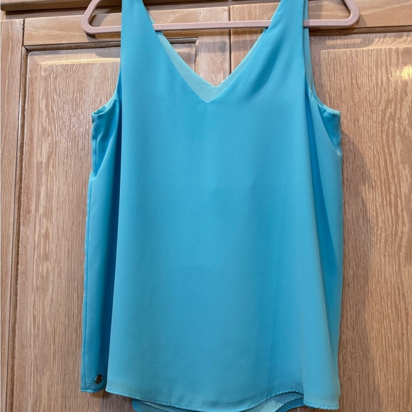 Lilly Pulitzer Blue reversible Camisole top! Size S (tag removed for reversible) - Picture 2 of 6